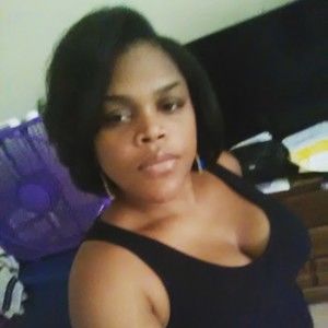 Meet your Posher, Shontina